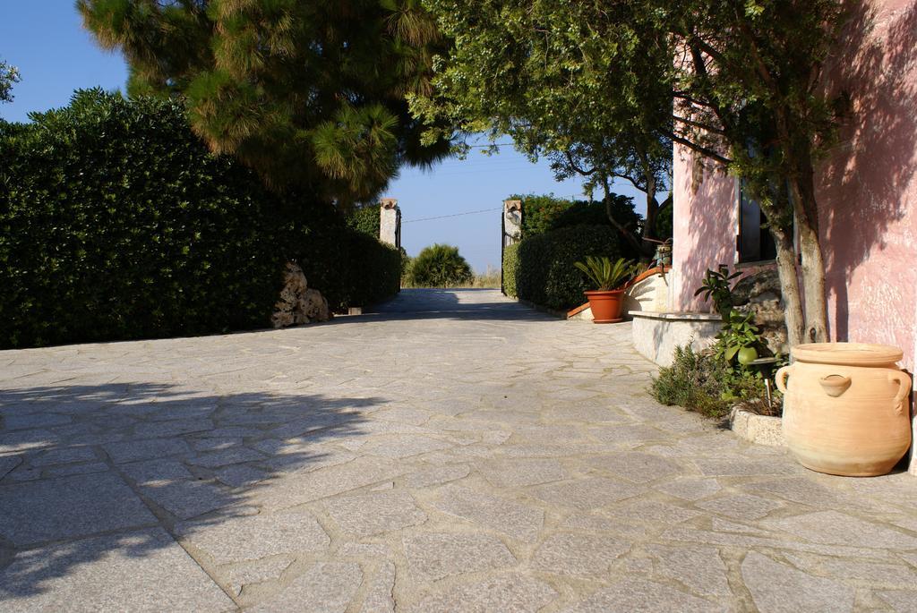 Antico Casolare Sorso-Tourist Rental ภายนอก รูปภาพ