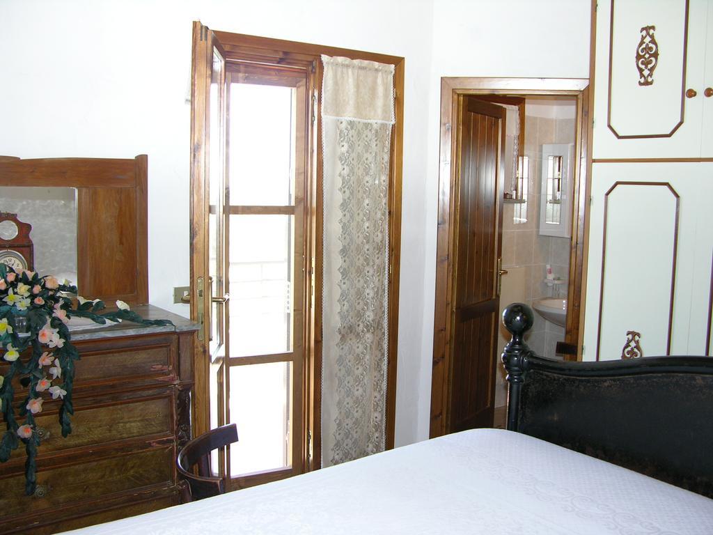 Antico Casolare Sorso-Tourist Rental ห้อง รูปภาพ